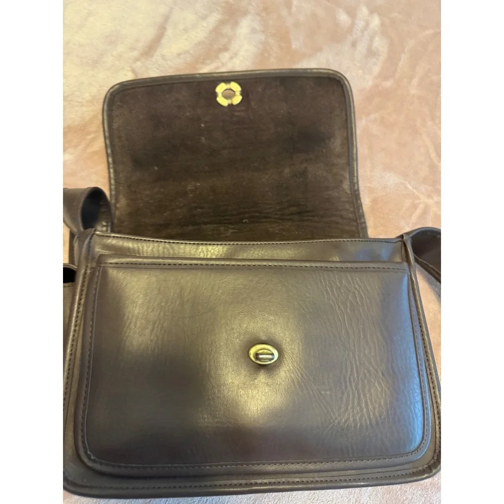 Vintage Coach Brown Leather Messenger Crossbody Bag